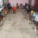 on-july-12-devotees-took-free-food-at-ayodhya-ram-rasoi